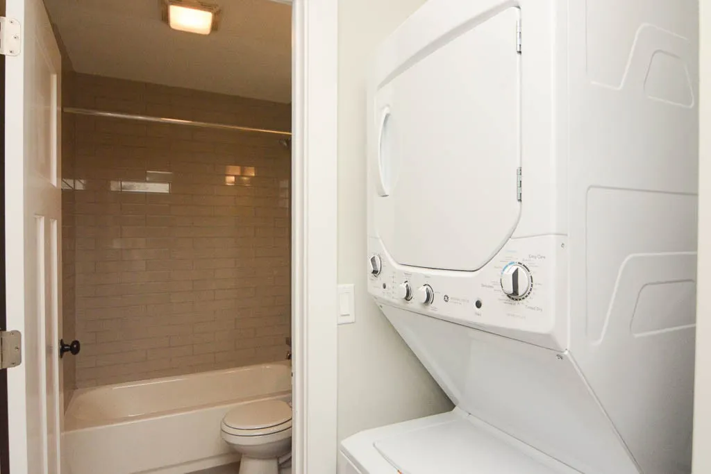 530 W Surf St, , 60657, USA 60657-unit#212-Chicago-IL