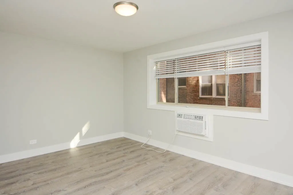 530 W Surf St, ,  60657, USA 60657-unit#209-Chicago-IL