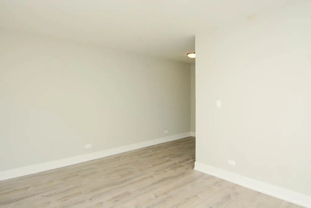 530 W Surf St, ,  60657, USA 60657-unit#209-Chicago-IL
