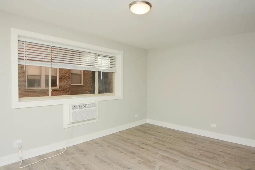 530 W Surf St, ,  60657, USA 60657-unit#209-Chicago-IL