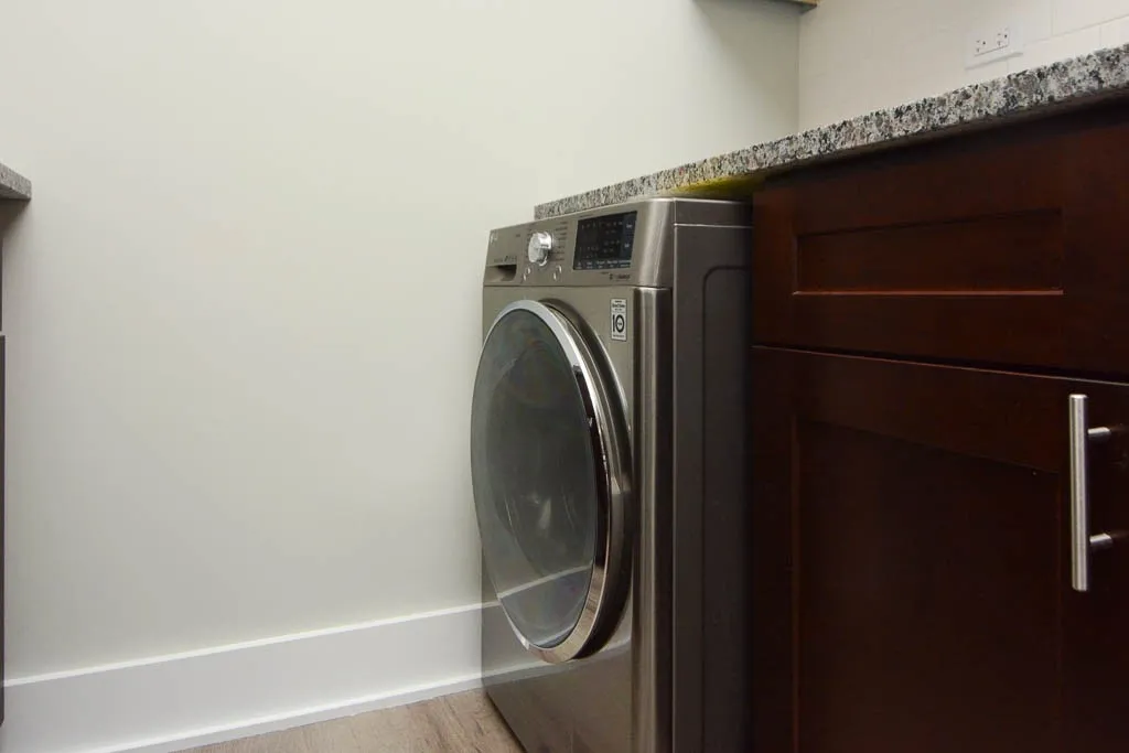 725 St Johns Ave, Highland Park,  60035, USA 60035-unit#04-Chicago-IL