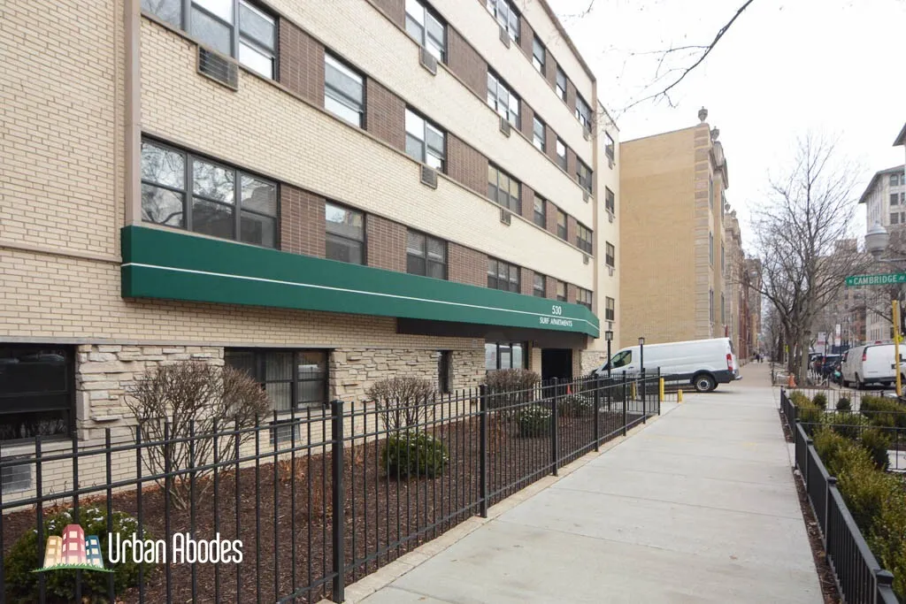 530 W Surf St, , 60657, USA 60657-unit#420-Chicago-IL