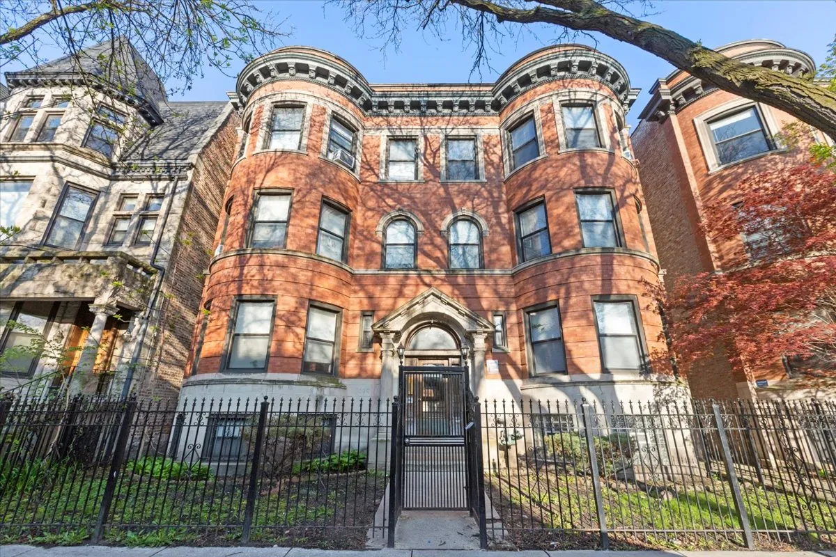 5018 S Blackstone Ave, , 60615, USA 60615-unit#101-Chicago-IL