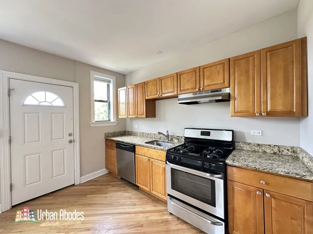 Evanston, 60201, USA 60201-unit#2J-Chicago-IL