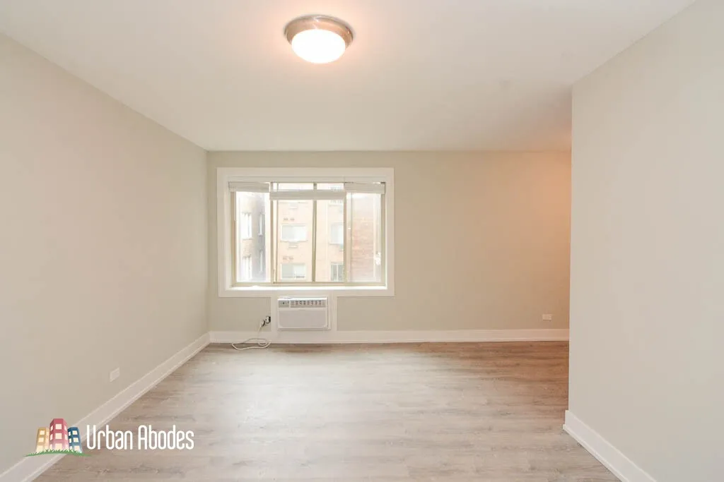 530 W Surf St, , 60657, USA 60657-unit#311-Chicago-IL
