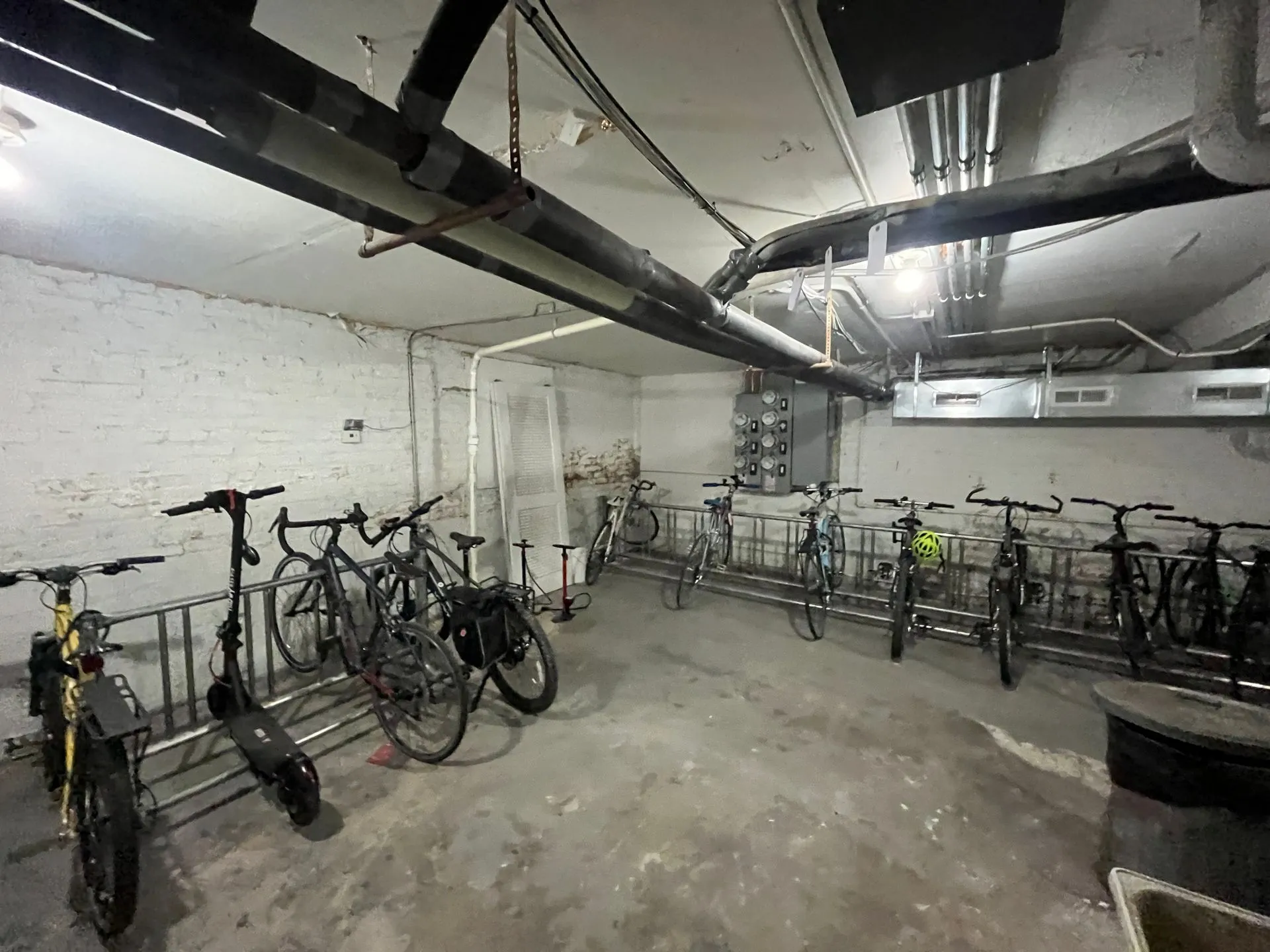 927 W Sunnyside Ave, , 60640, USA 60640-unit#3S-Chicago-IL