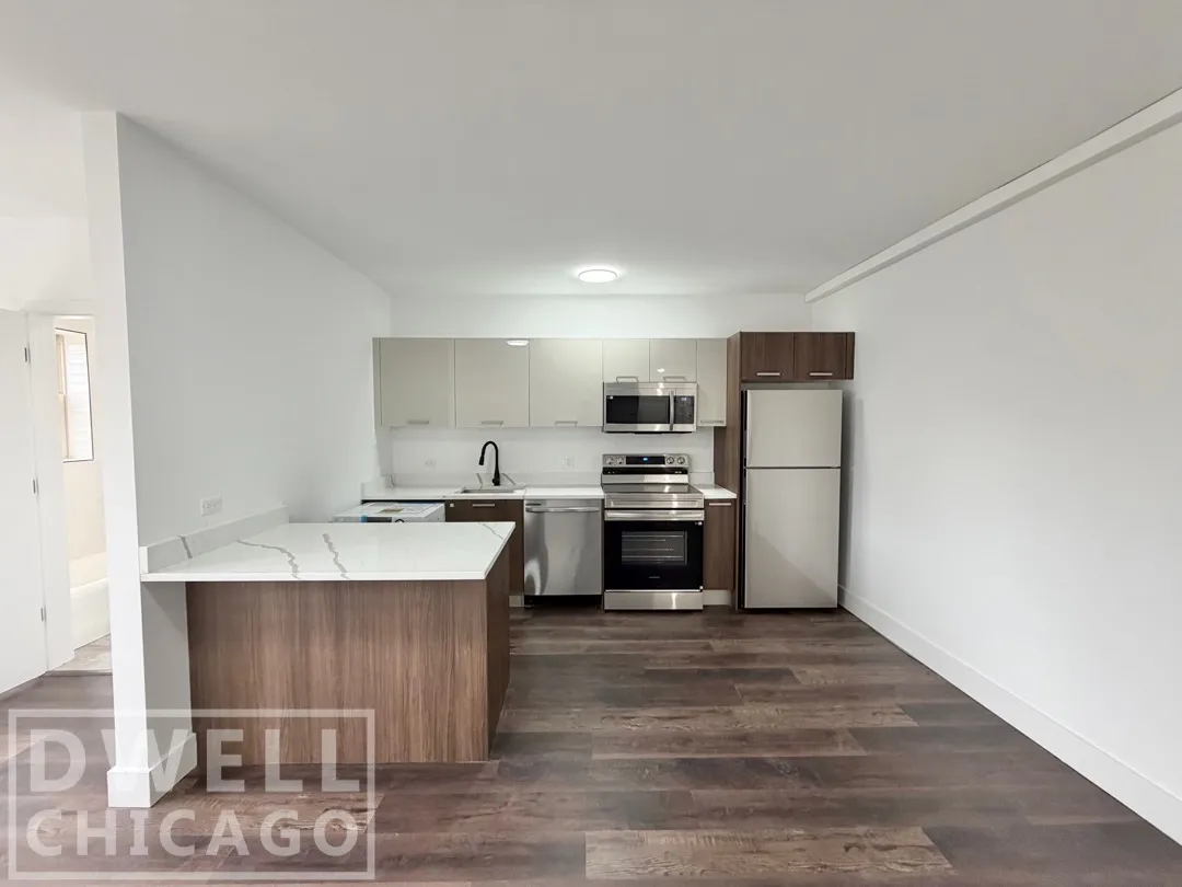 1553 W Hollywood Ave, , 60660, USA 60660-unit#303-Chicago-IL