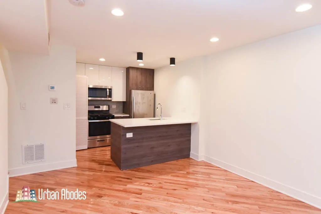 944 W Grace St, ,  60613, USA 60613-unit#B101-Chicago-IL