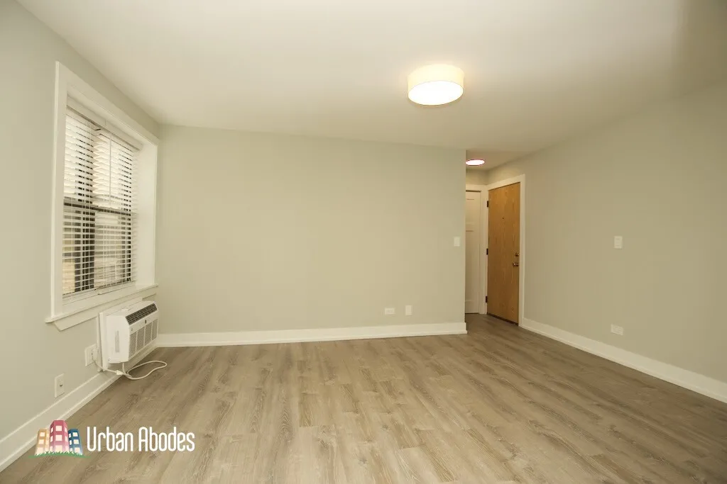 445 W Barry Ave, , 60657, USA 60657-unit#417-Chicago-IL