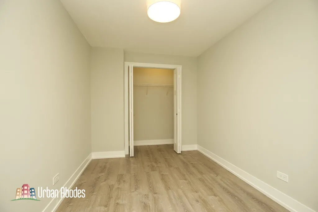 445 W Barry Ave, , 60657, USA 60657-unit#417-Chicago-IL