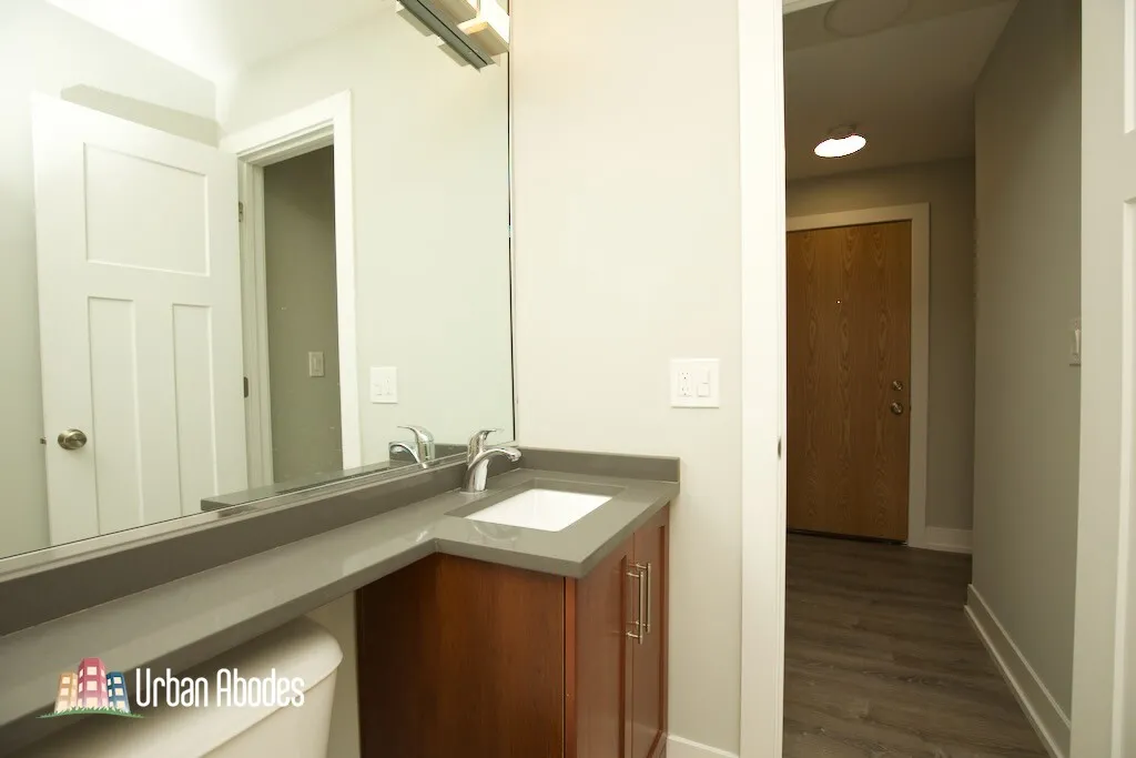 445 W Barry Ave, , 60657, USA 60657-unit#417-Chicago-IL