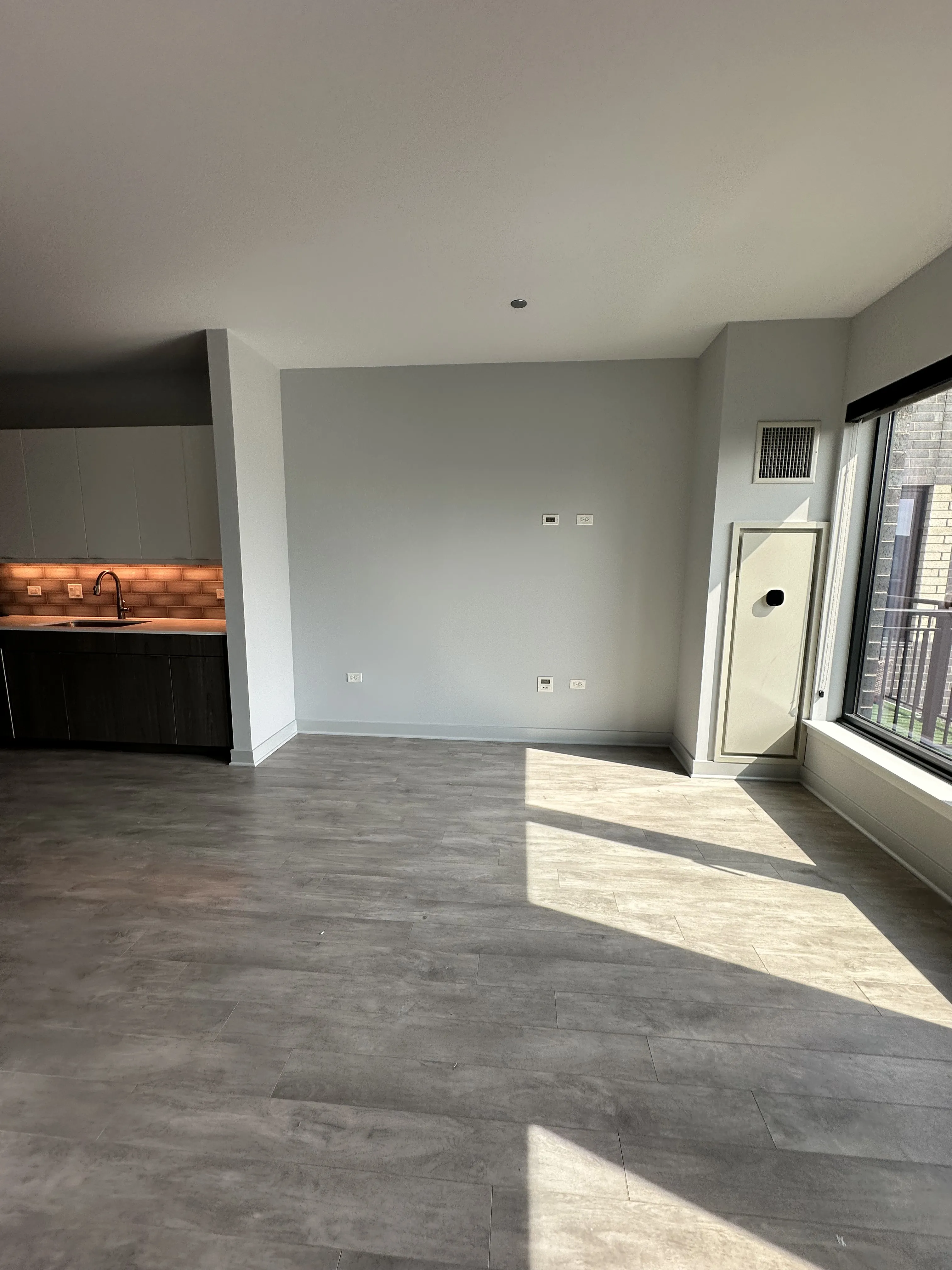 1025 W Addison St, , 60613, USA 60613-unit#830-Chicago-IL