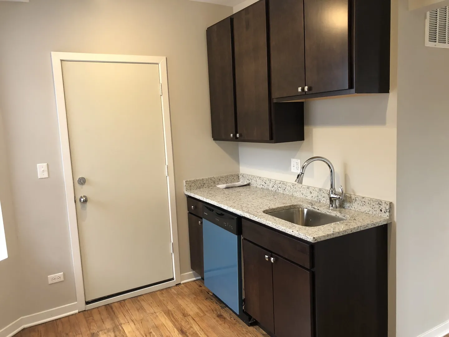 4821 N Christiana Ave, ,  60625, USA 60625-unit#1W-Chicago-IL