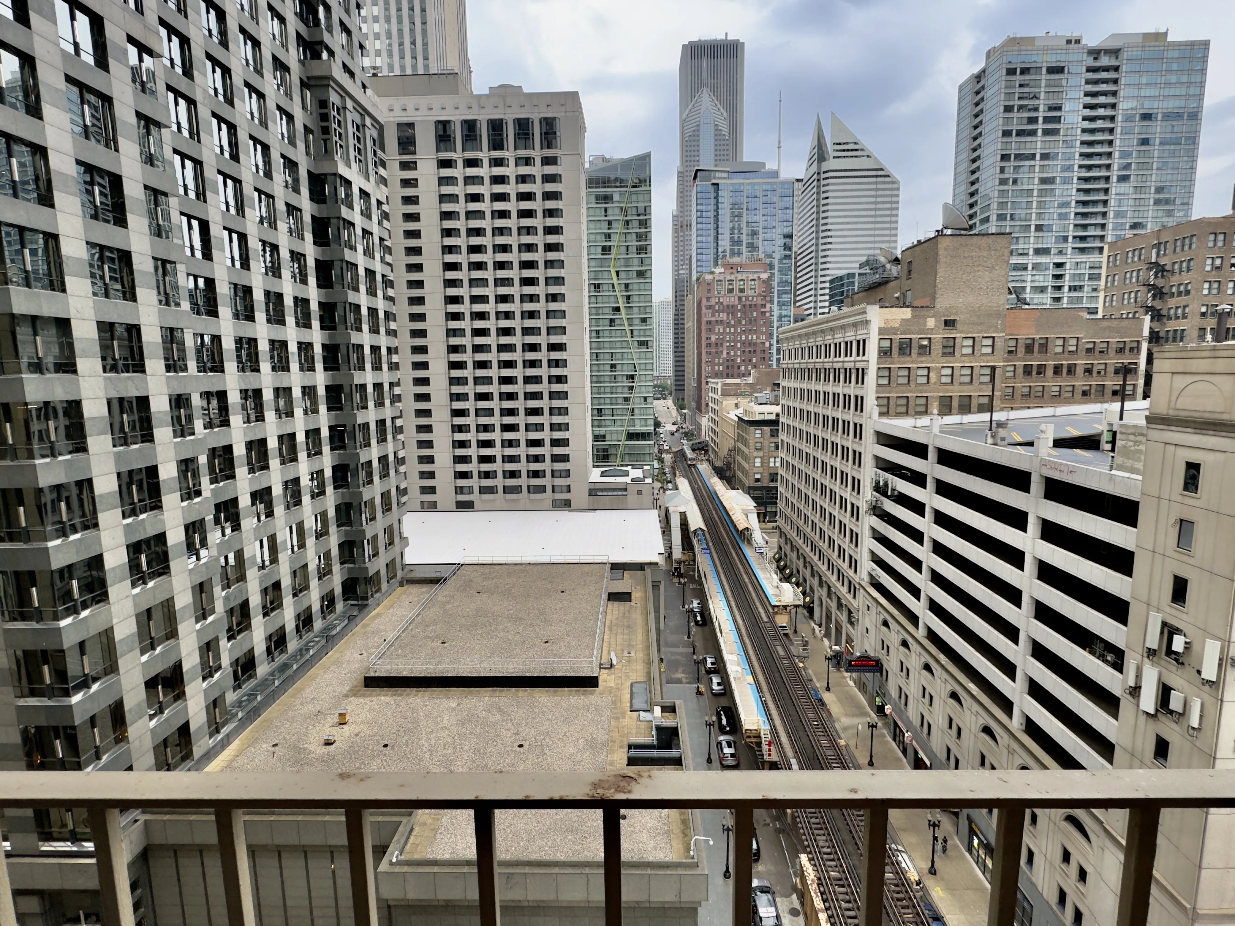 200 N Dearborn St, ,  60601, USA 60601-unit#1403-Chicago-IL