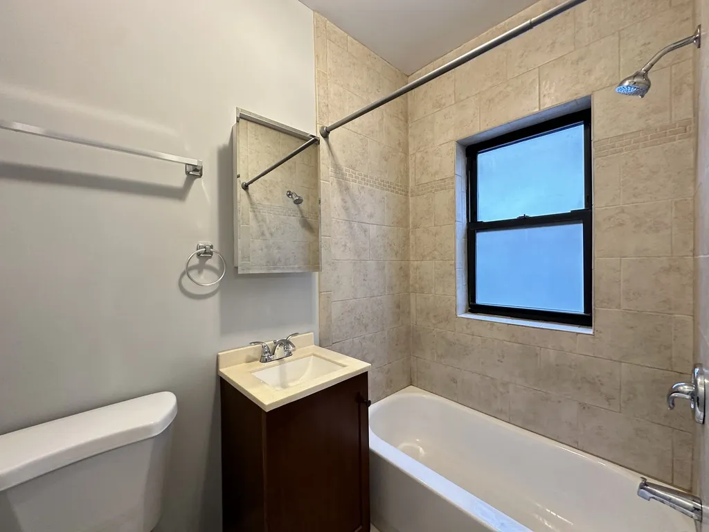 2844 N Orchard St, ,  60657, USA 60657-unit#38-Chicago-IL