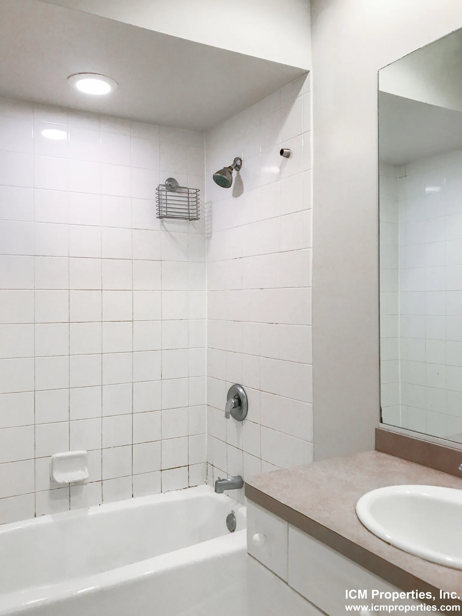 2732 N Wayne Ave, ,  60614, USA 60614-unit#2732-1-Chicago-IL