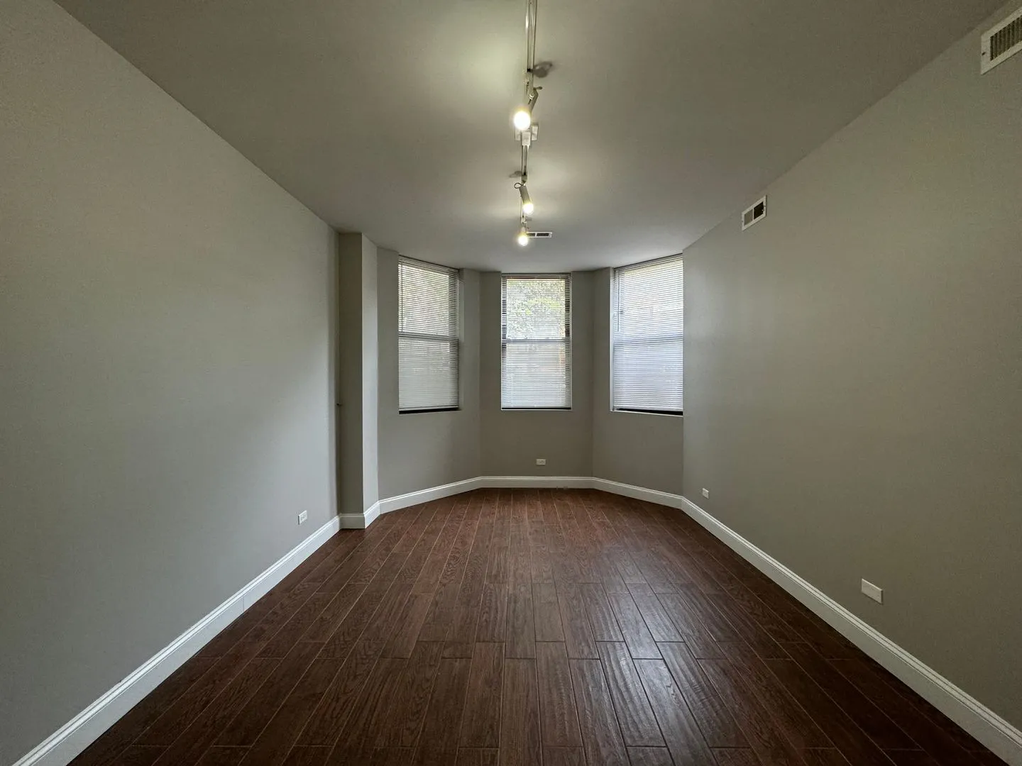 5402 N Winthrop Ave, , 60640, USA 60640-unit#GDN-Chicago-IL