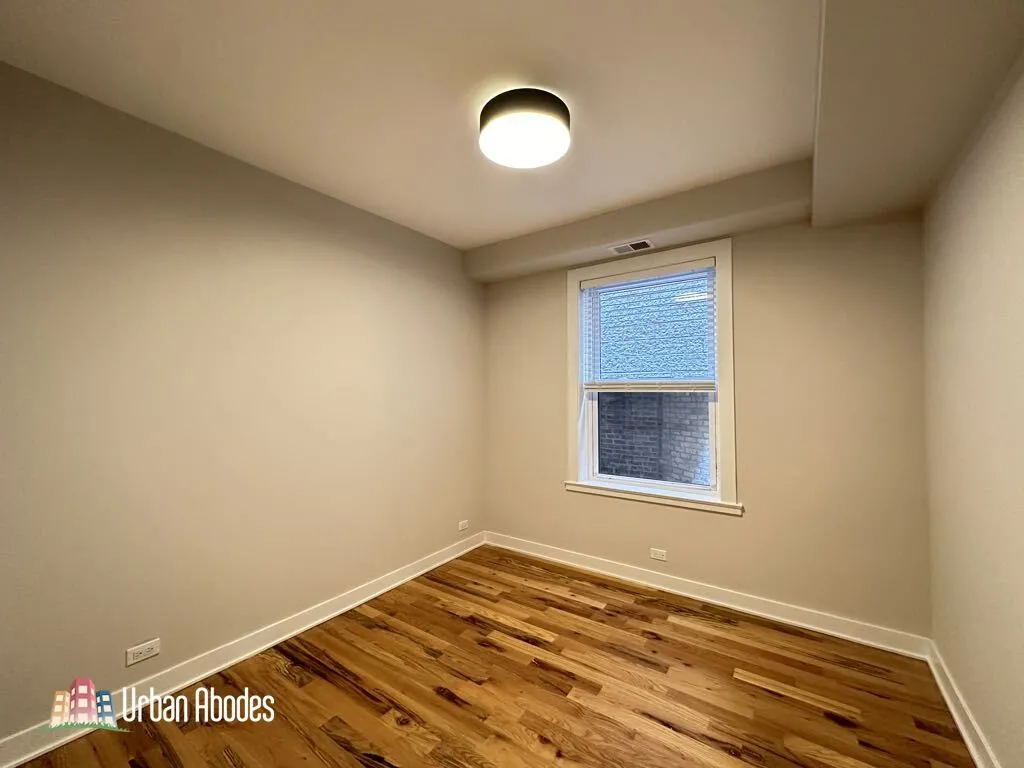 656 W Wrightwood Ave, ,  60614, USA 60614-unit#303-Chicago-IL