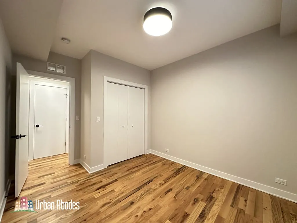 656 W Wrightwood Ave, ,  60614, USA 60614-unit#303-Chicago-IL