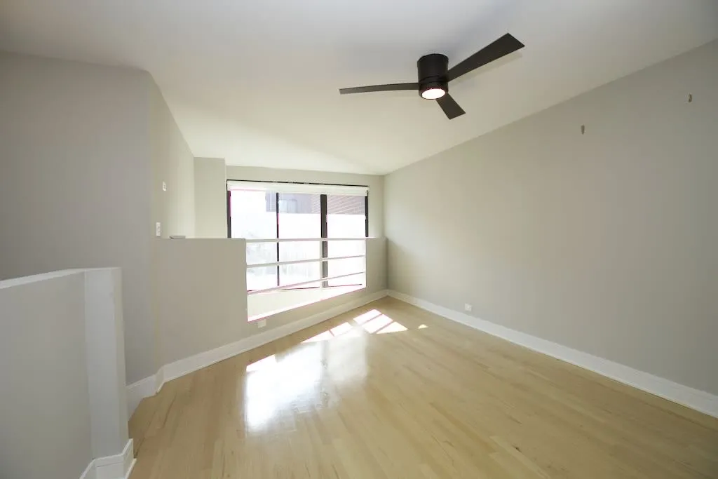 944 W Grace St, ,  60613, USA 60613-unit#G102-Chicago-IL