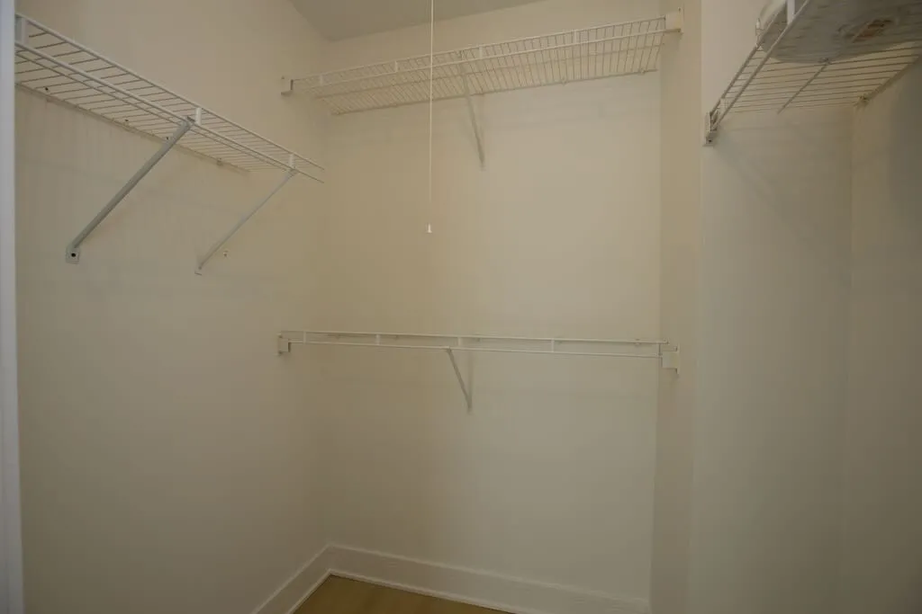 944 W Grace St, ,  60613, USA 60613-unit#G102-Chicago-IL