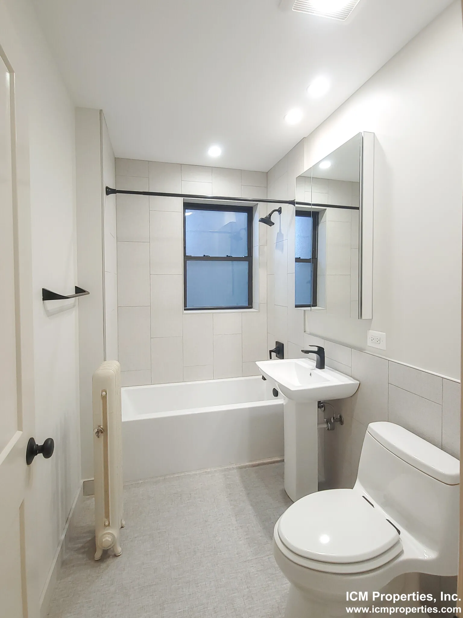 4951 N Oakley Ave, , 60625, USA 60625-unit#4951-3-Chicago-IL