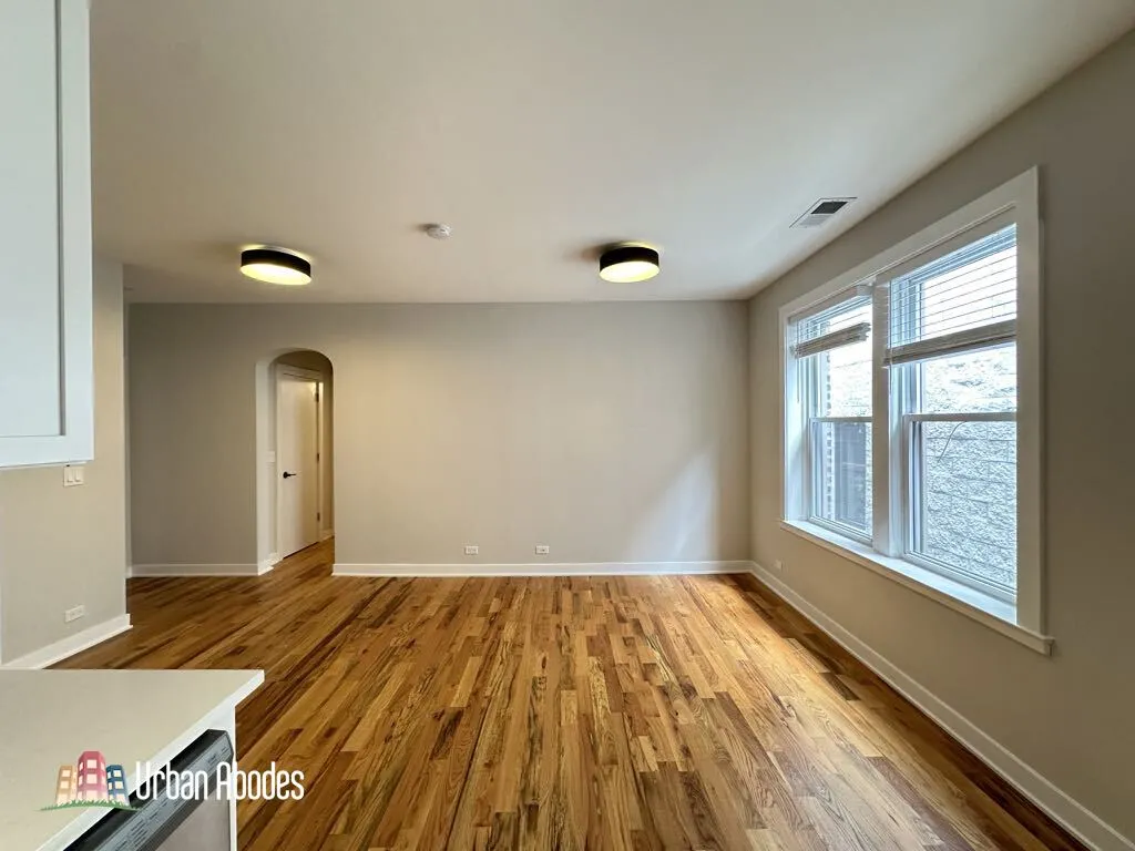 656 W Wrightwood Ave, ,  60614, USA 60614-unit#403-Chicago-IL
