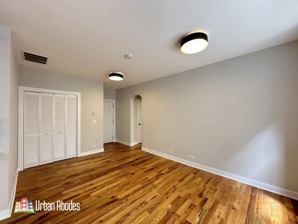 656 W Wrightwood Ave, ,  60614, USA 60614-unit#403-Chicago-IL