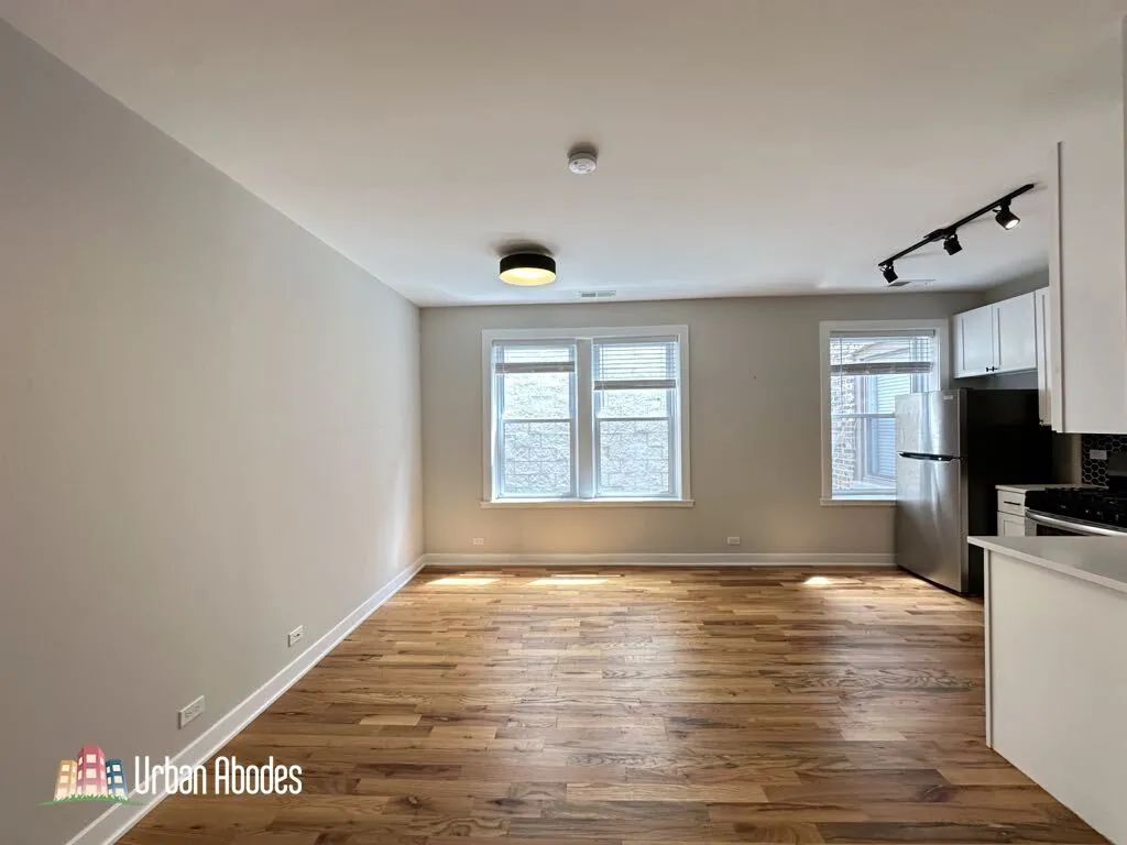 656 W Wrightwood Ave, ,  60614, USA 60614-unit#403-Chicago-IL