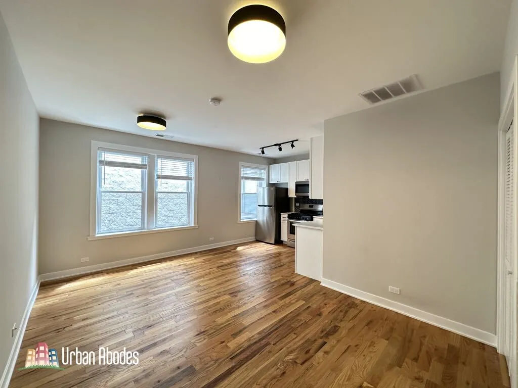 656 W Wrightwood Ave, ,  60614, USA 60614-unit#403-Chicago-IL