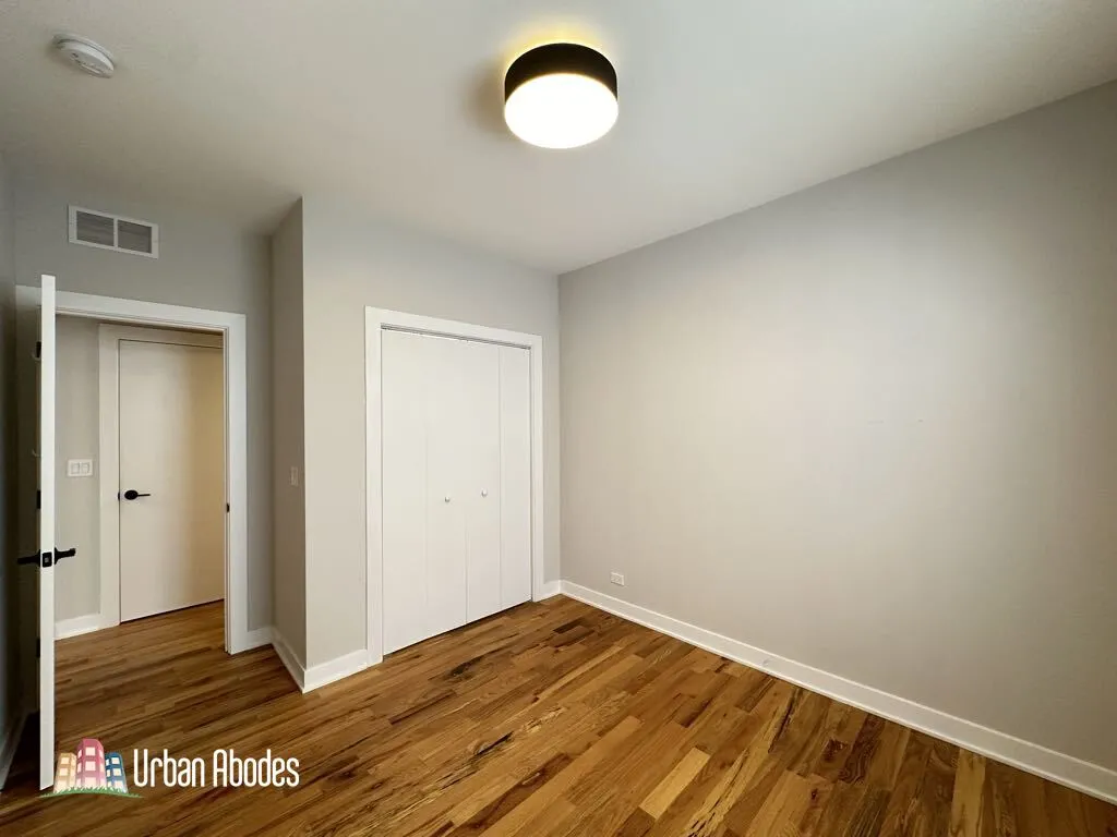 656 W Wrightwood Ave, ,  60614, USA 60614-unit#403-Chicago-IL