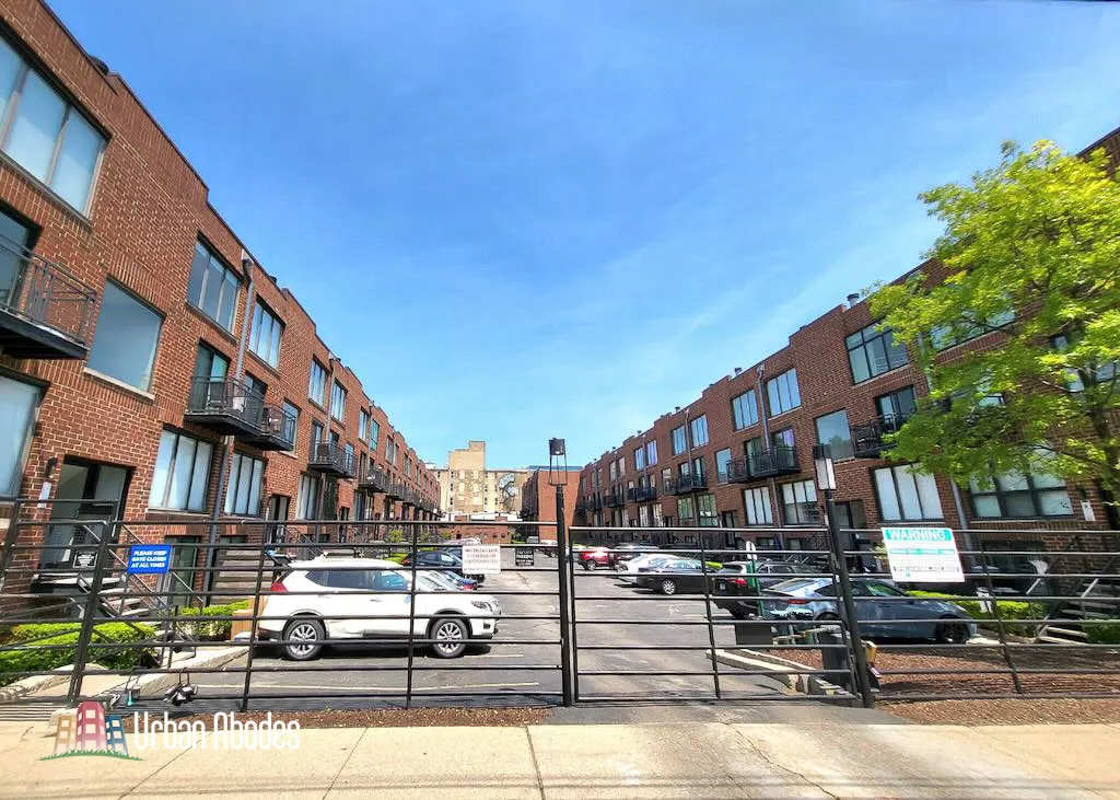 944 W Grace St, , 60613, USA 60613-unit#G101-Chicago-IL