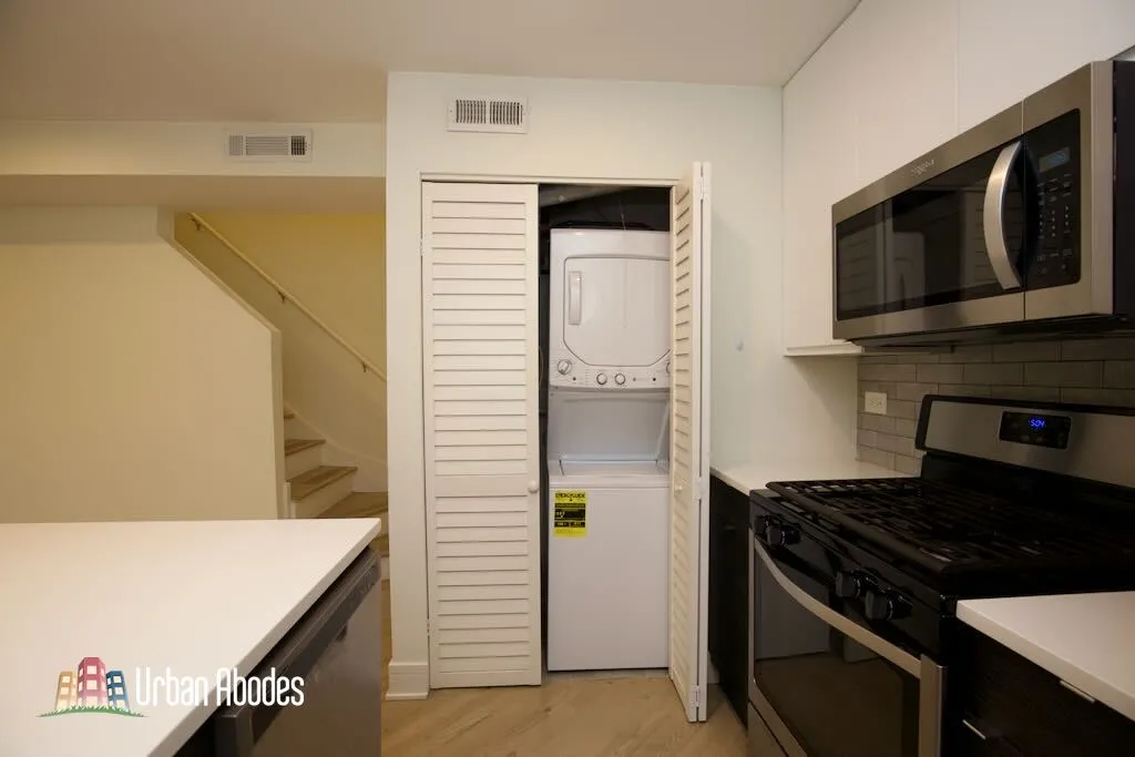 944 W Grace St, ,  60613, USA 60613-unit#G101-Chicago-IL