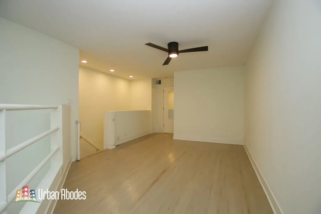 944 W Grace St, ,  60613, USA 60613-unit#G101-Chicago-IL