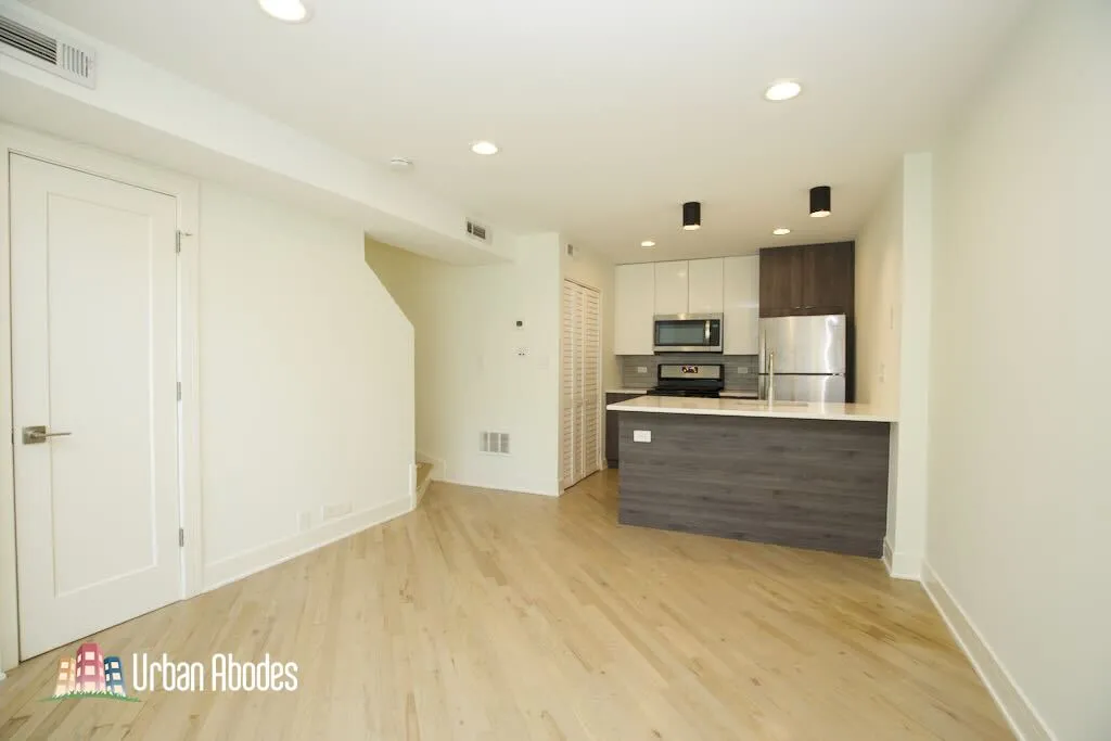 954 W Grace St, ,  60613, USA 60613-unit#G102-Chicago-IL