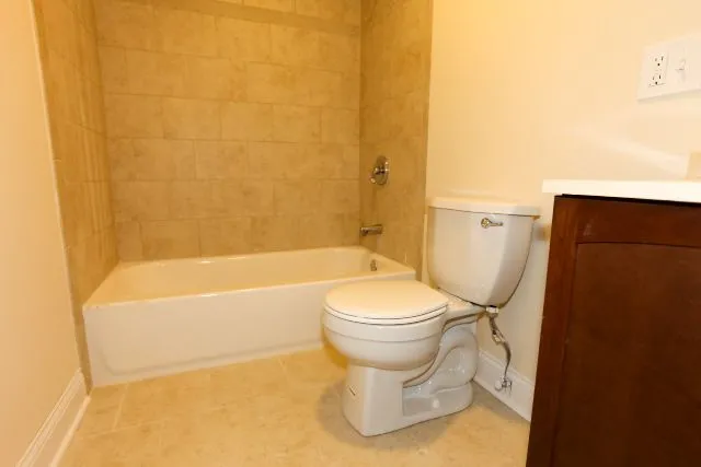 555 W Arlington Pl, ,  60614, USA 60614-unit#408-Chicago-IL