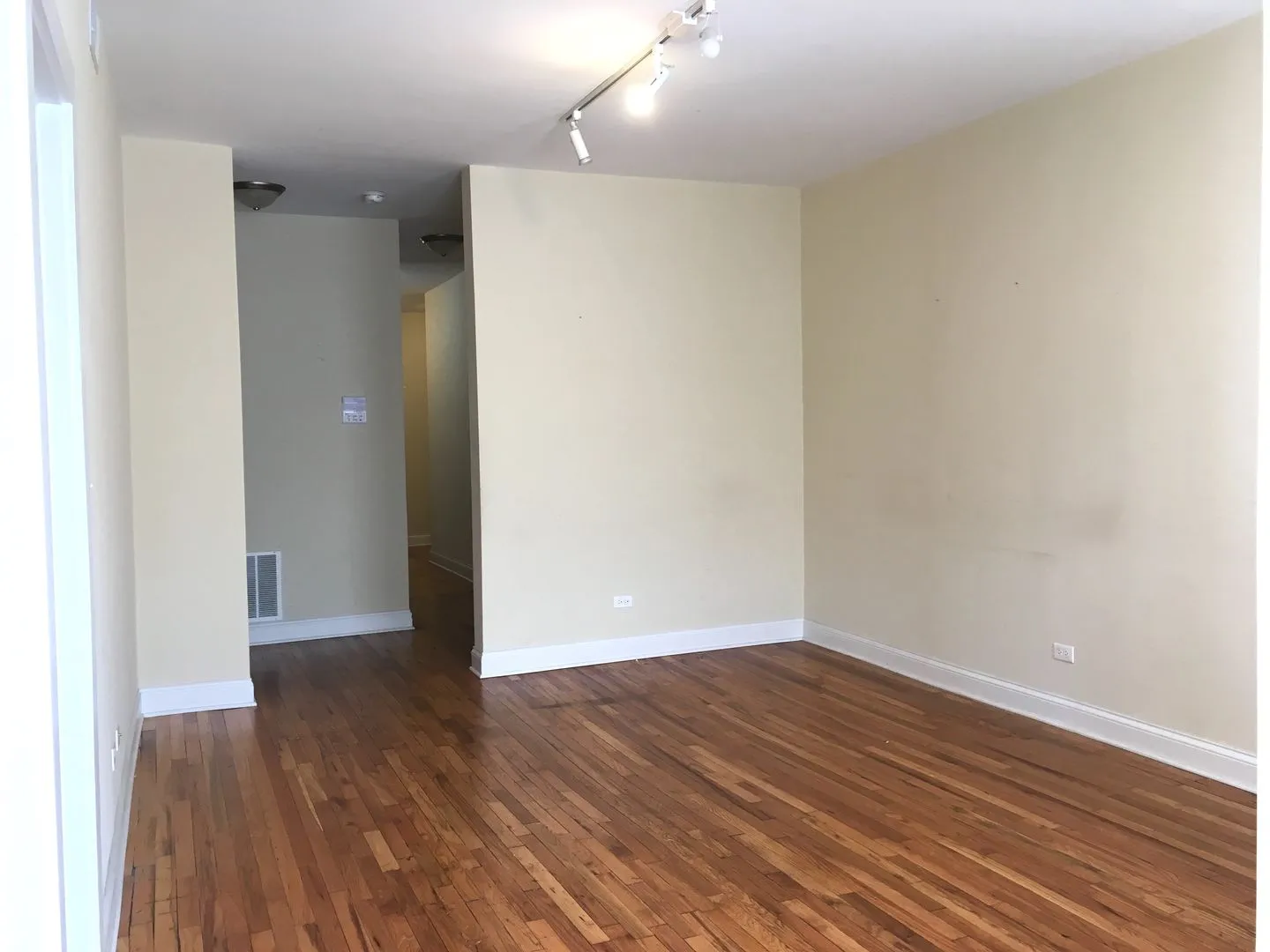 3216 W Argyle St, ,  60625, USA 60625-unit#2-Chicago-IL