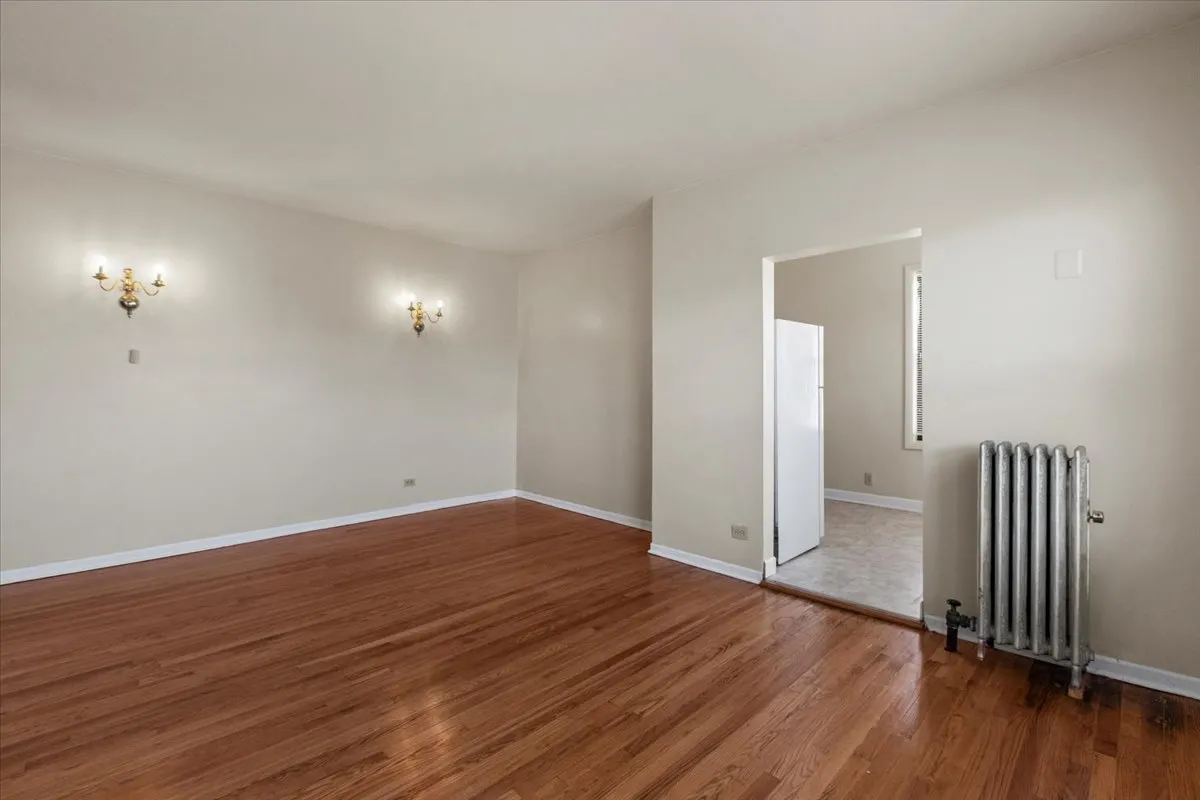 1934 E 74th St, ,  60649, USA 60649-unit#104-Chicago-IL