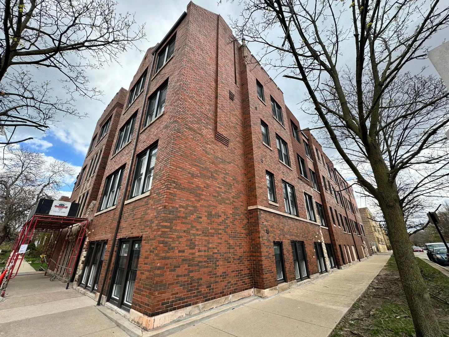 3055 W Leland Ave, , 60625, USA 60625-unit#205-Chicago-IL