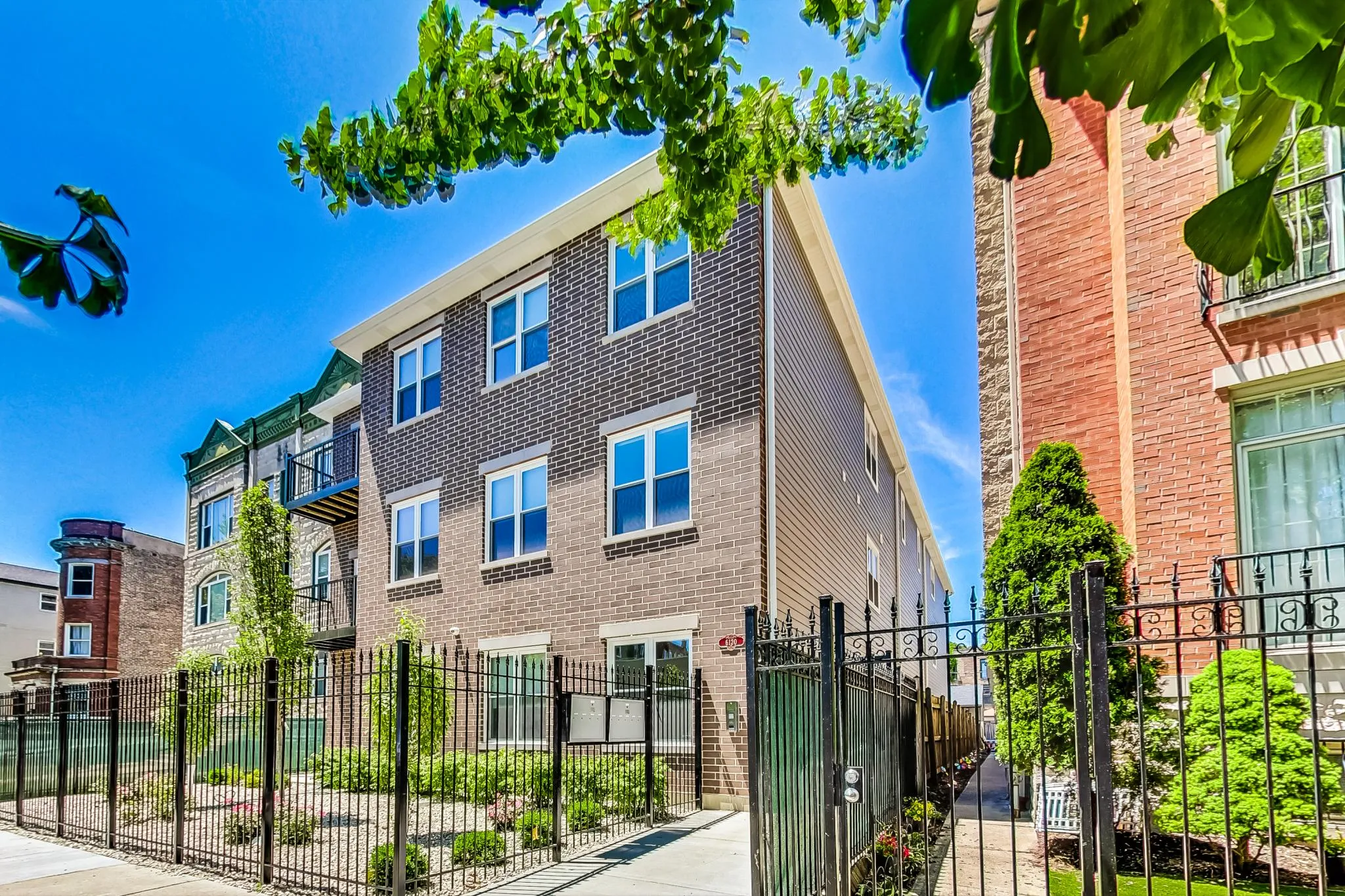 6122 S University Ave, , 60637, USA 60637-unit#103-Chicago-IL