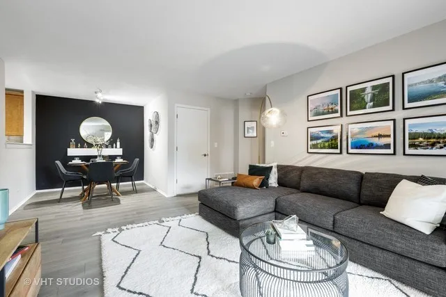 1691 E Greenbriar Dr, , 60173, USA 60173-unit#1691-Schaumburg-IL