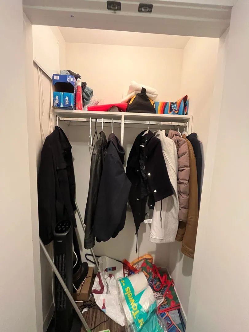 1045 W Cornelia Ave, ,  60657, USA 60657-unit#102-Chicago-IL
