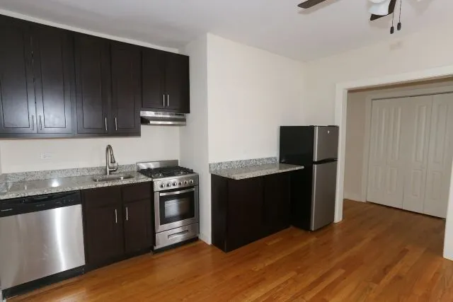 612 W Patterson Ave, , 60613, USA 60613-unit#609-Chicago-IL