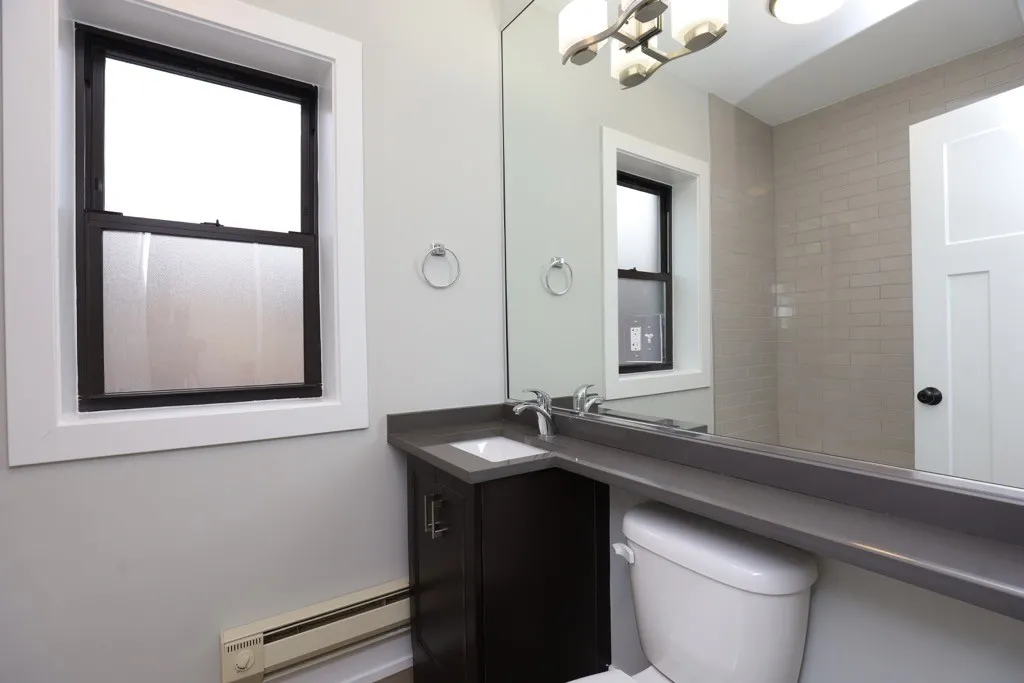 709 W Brompton Ave, , 60657, USA 60657-unit#41-Chicago-IL