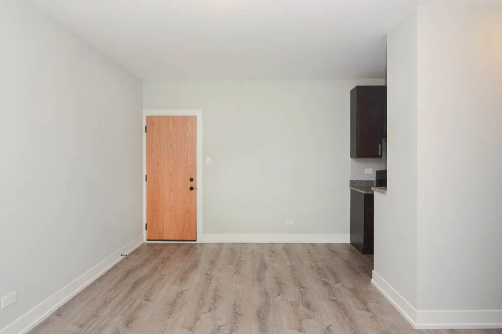 711 W Brompton Ave, ,  60657, USA 60657-unit#47-Chicago-IL