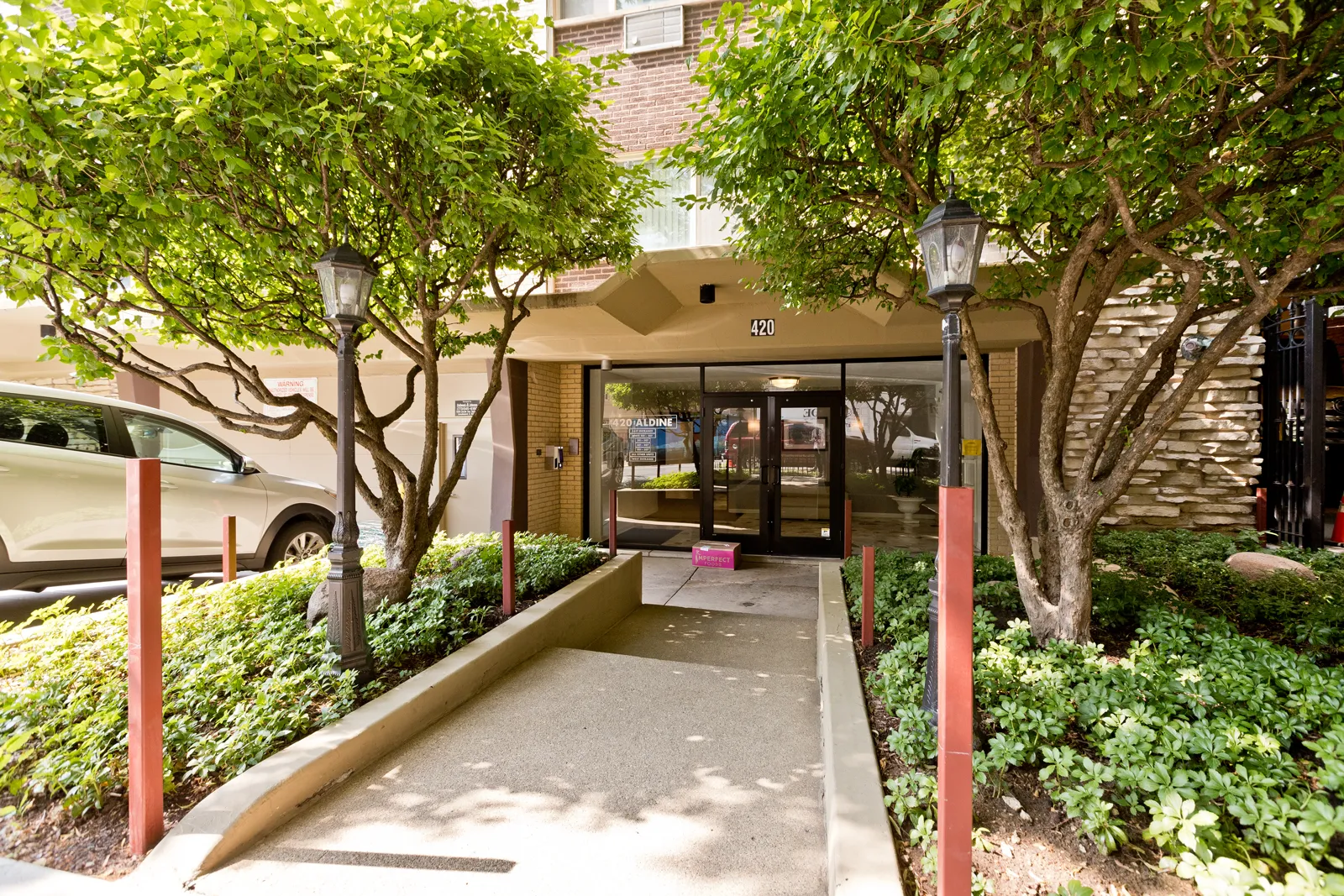 420 W Aldine Ave, , 60657, USA 60657-unit#204-Chicago-IL