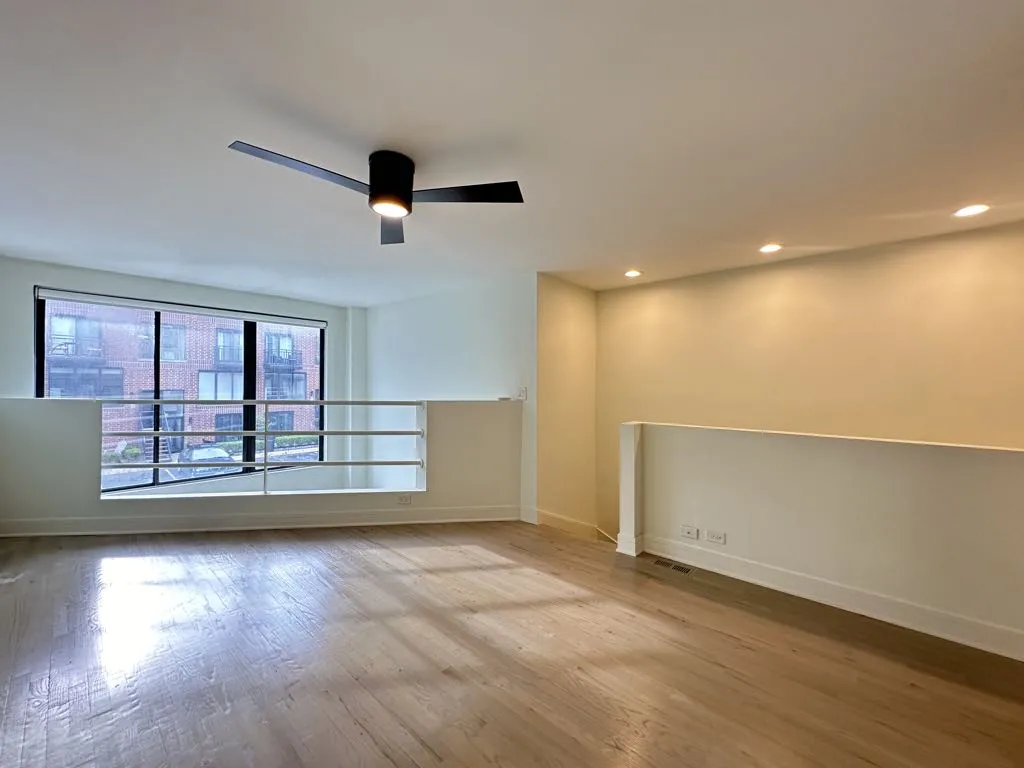 944 W Grace St, ,  60613, USA 60613-unit#E101-Chicago-IL