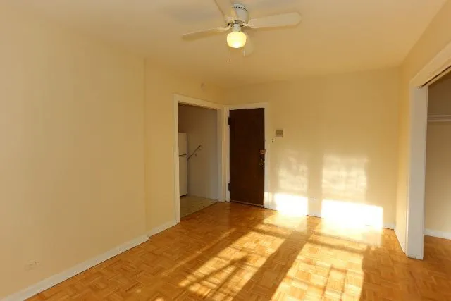 711 W Belmont Ave, ,  60657, USA 60657-unit#211-Chicago-IL