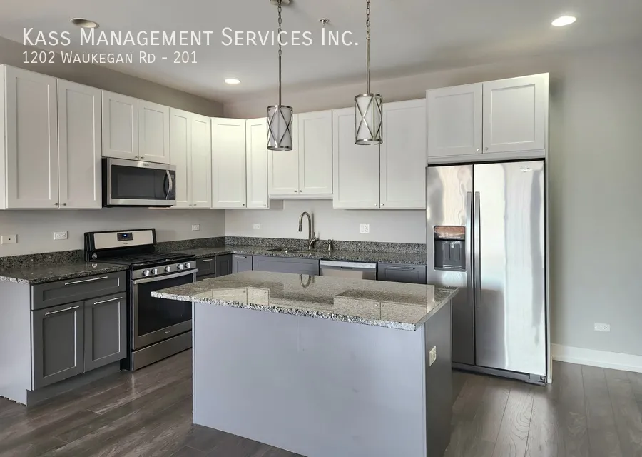 1202 Waukegan Rd, , 60025, USA 60025-unit#201-Glenview-IL