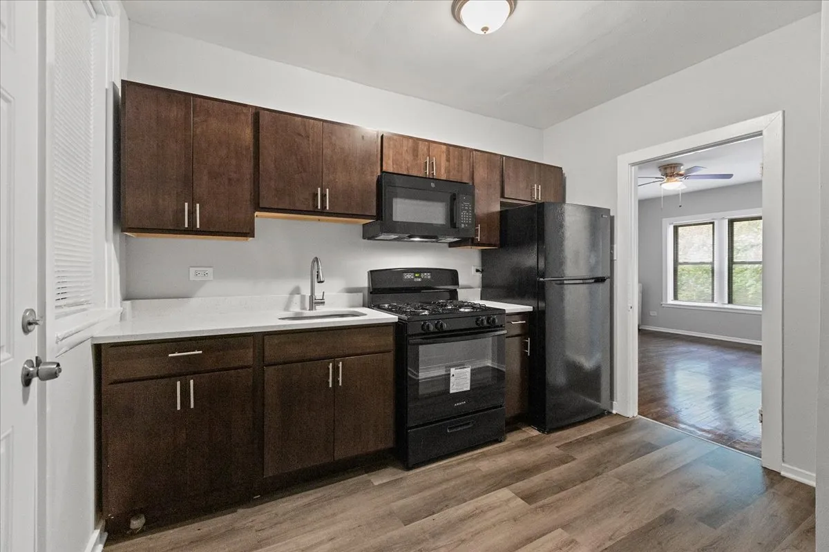 6700 S Merrill Ave, , 60649, USA 60649-unit#1W-Chicago-IL